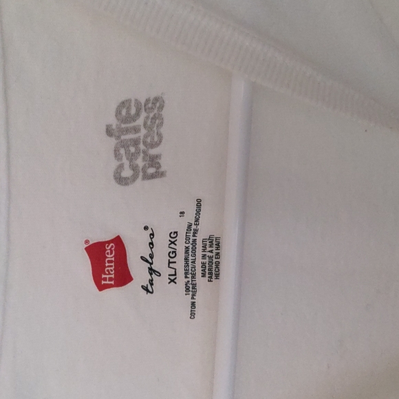 Snoopy Christmas Shirt - Picture 3 of 3